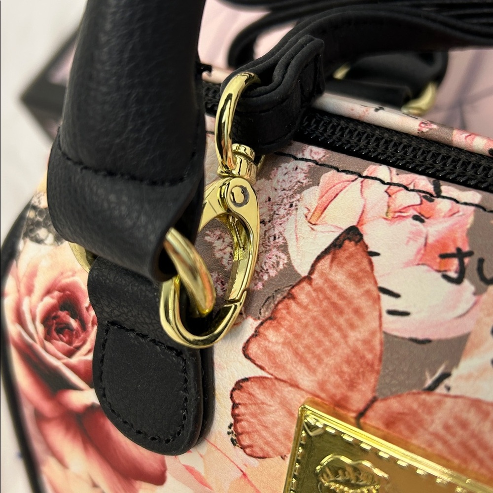 Betsey Johnson Small Handbag - NWT - Picture 9 of 12